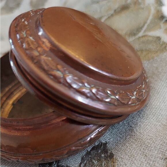 Vintage Victorian Snuff Box Engraved Laurel Leaf - Picture 10 of 10